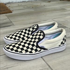 Worn once - VANS Comfy Cush Checkerboard Sneakers